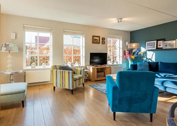 بيت للعطل Klavertje Vier